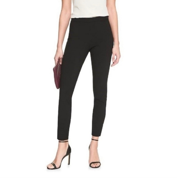 Banana Republic Pants - Banana Republic Devon black slim petite high rise ankle length pants